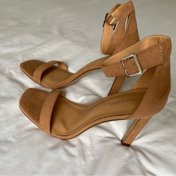 NEW Madden Girl “Ara” Heels Color: Fawn Women’s Size 8M - Picture 5 of 10